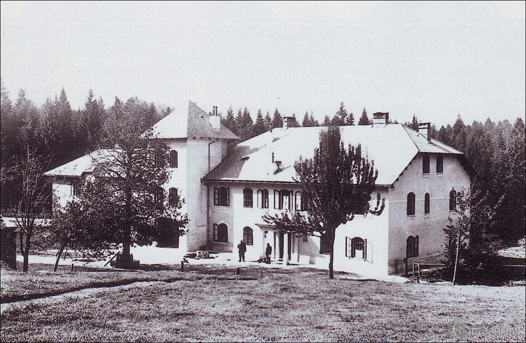 охотничий замок Schonburg в период между мировыми войнами 