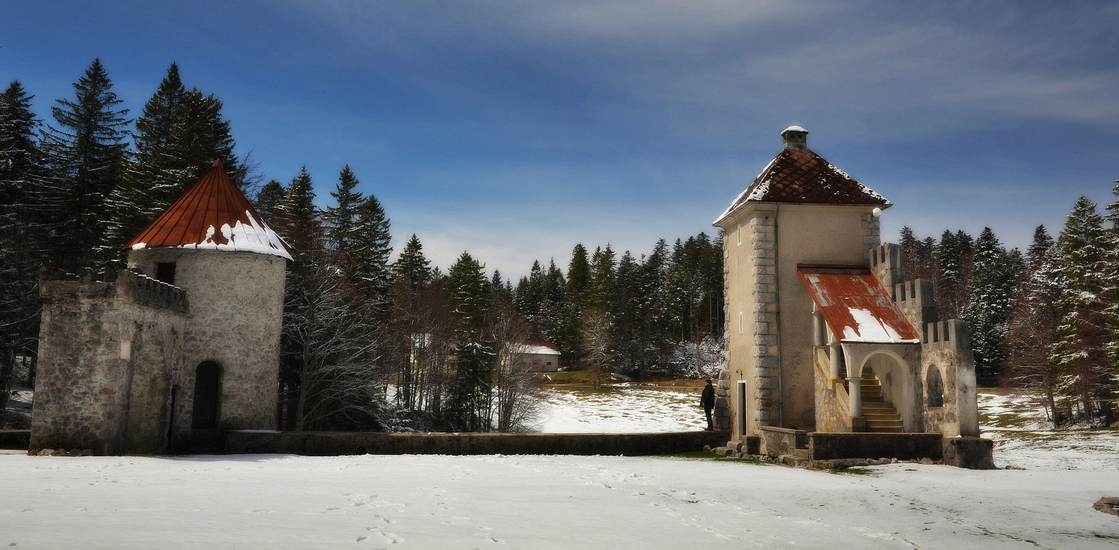 охотничий замок Schonburg зимой